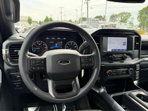 Used 2022 Ford F150 XL w/ STX Black Appearance Package AWD/4WD image 17
