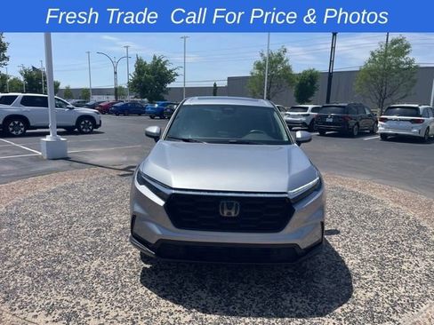 Used 2023 Honda CR-V EX-L image 3