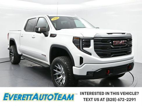 Used 2023 GMC Sierra 1500 AT4 w/ AT4 Premium Package AWD/4WD image 1