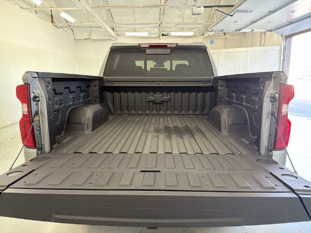 New 2026 Chevrolet Silverado 1500 RST w/ RST All Star Premium Package AWD/4WD image 19