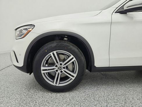 Used 2021 Mercedes-Benz GLC 300 image 18
