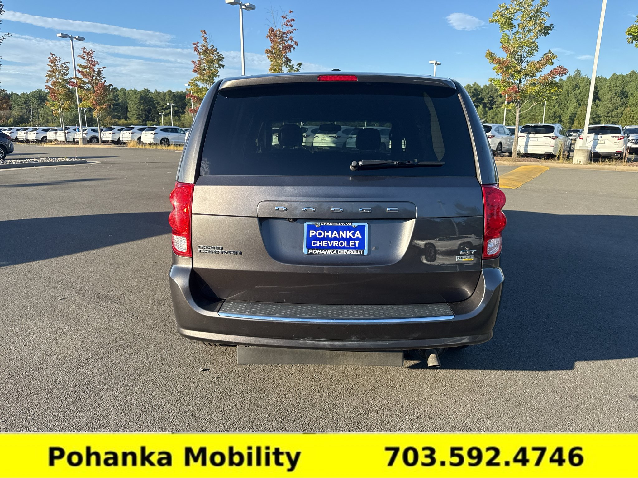 Used 2017 Dodge Grand Caravan SXT FWD image 33