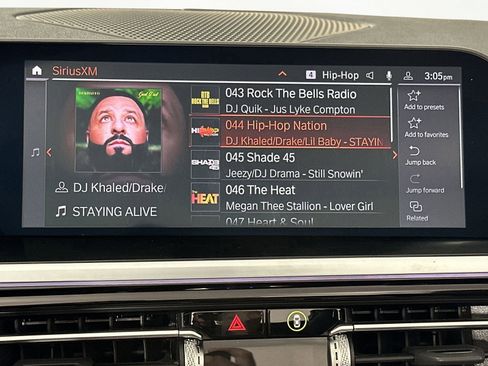 Used 2025 BMW Z4 M40i w/ Premium Package image 16