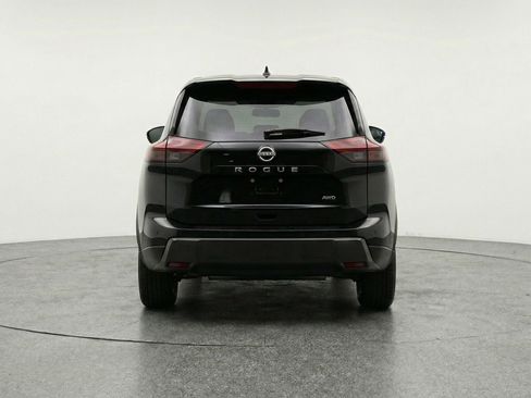 Used 2025 Nissan Rogue SV image 7