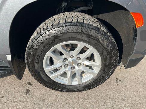 Used 2021 Chevrolet Tahoe LT w/ Rear Media and Nav Package image 12