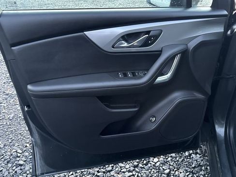 Used 2019 Chevrolet Blazer LT image 21
