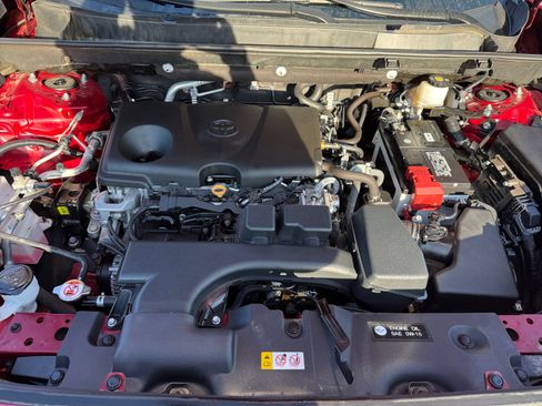 Used 2022 Toyota RAV4 XLE image 20