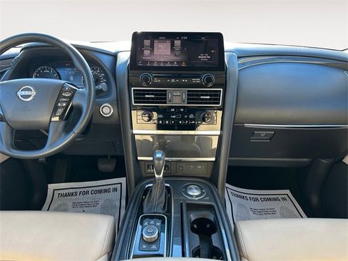 Used 2024 Nissan Armada SV image 11