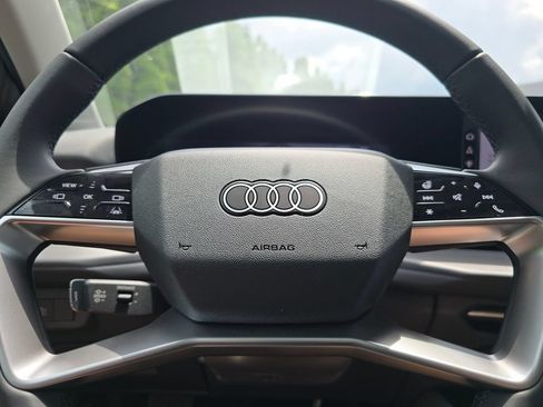 Certified 2026 Audi Q3 quattro 2.0T AWD/4WD image 26