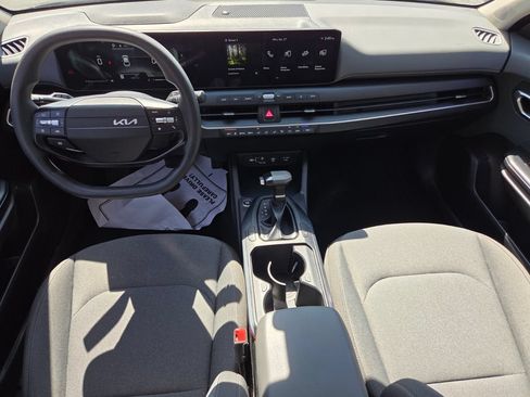Used 2025 Kia K4 FWD image 9
