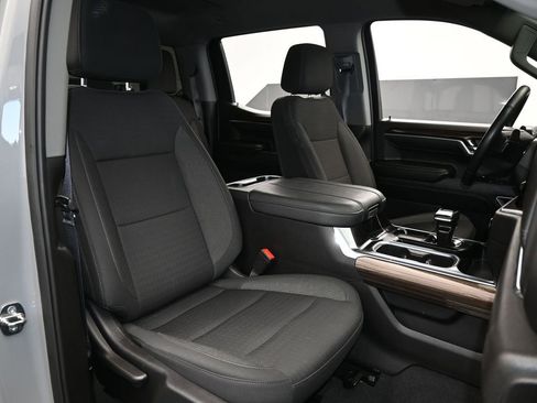 Used 2024 Chevrolet Silverado 1500 RST image 39