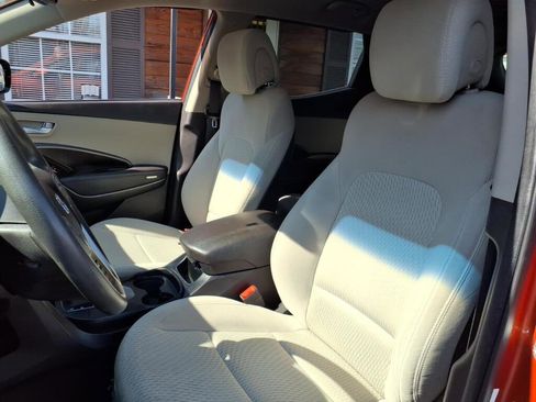 Used 2017 Hyundai Santa Fe Sport image 12