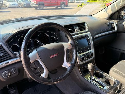 Used 2014 GMC Acadia SLT image 9