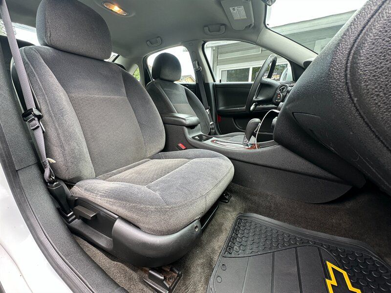 Used 2011 Chevrolet Impala LS FWD image 12