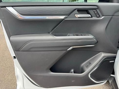 New 2026 GMC Acadia Elevation w/ Black Edition FWD image 16
