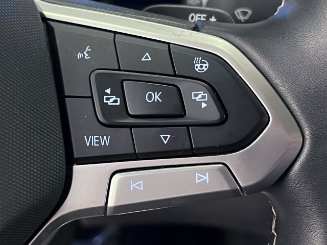 Certified 2024 Volkswagen Atlas SE FWD image 22