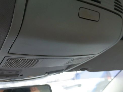 Used 2007 Volkswagen Passat 2.0T image 24