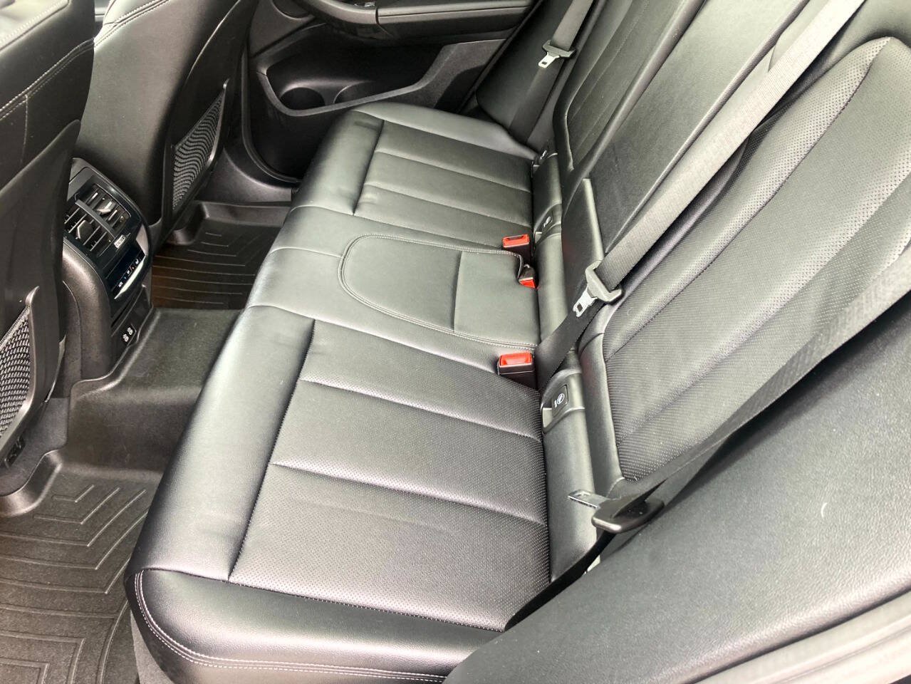 Used 2023 BMW X3 xDrive30i w/ M Sport Package AWD/4WD image 21