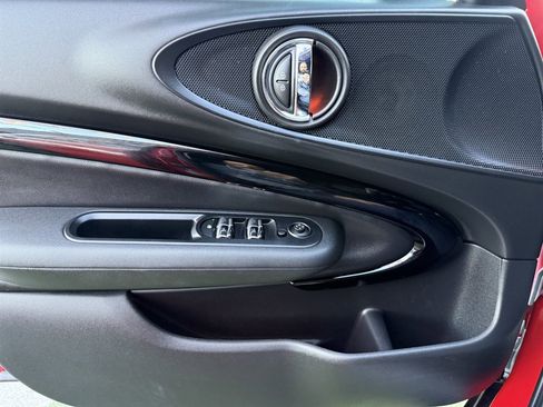 Used 2019 MINI Cooper Clubman S image 28