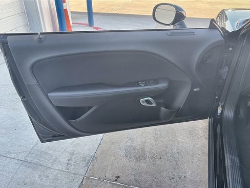 Used 2023 Dodge Challenger R/T w/ Blacktop Package image 22