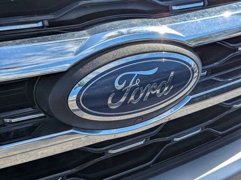 Used 2023 Ford Expedition Max Limited image 23