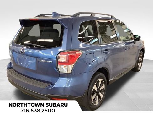 Used 2018 Subaru Forester 2.5i Premium w/ All-Weather Package AWD/4WD image 24