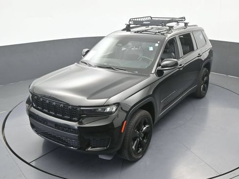 Used 2022 Jeep Grand Cherokee L Laredo RWD image 49