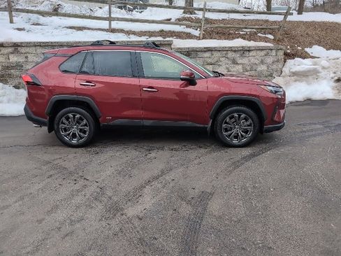 Used 2024 Toyota RAV4 Limited w/ Advanced Technology Package image 2