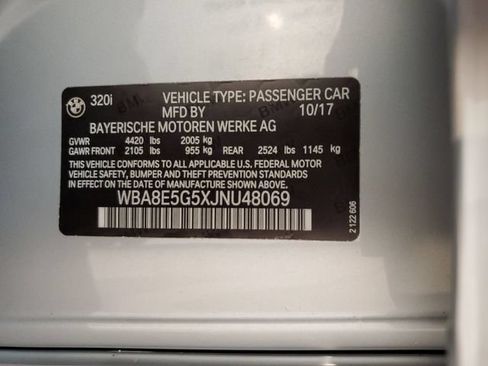 Used 2018 BMW 320i xDrive Sedan AWD/4WD image 31