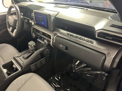 Used 2024 Toyota Tacoma SR5 RWD image 26