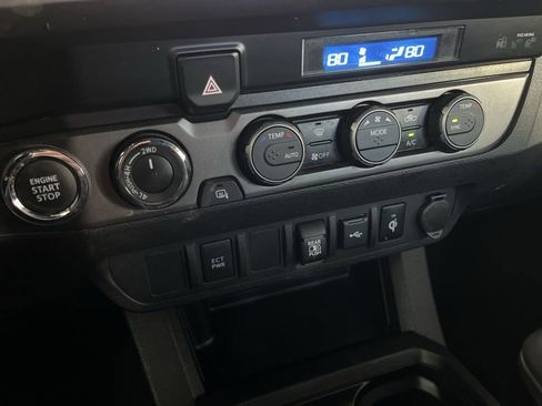 Used 2023 Toyota Tacoma TRD Sport AWD/4WD image 14