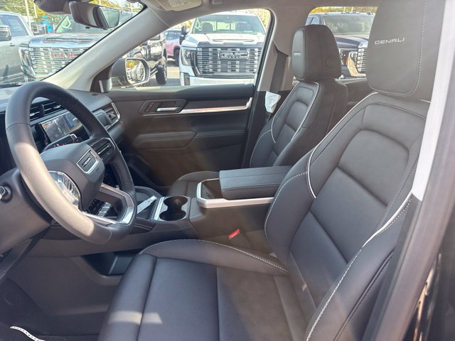 New 2027 GMC Terrain Denali w/ LPO, Black Badging Package AWD/4WD image 14