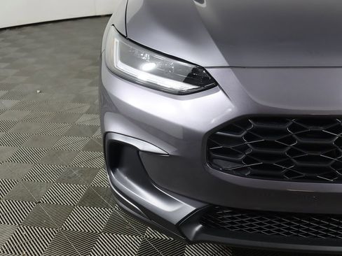 Certified 2026 Honda HR-V LX image 10