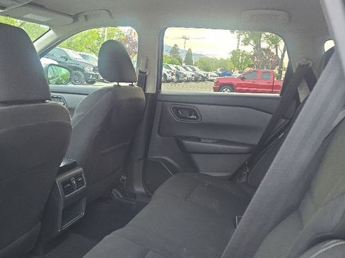 Used 2024 Nissan Rogue S AWD/4WD image 4
