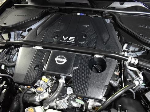 Used 2024 Nissan Z Performance w/ Floor Mat Package RWD image 38