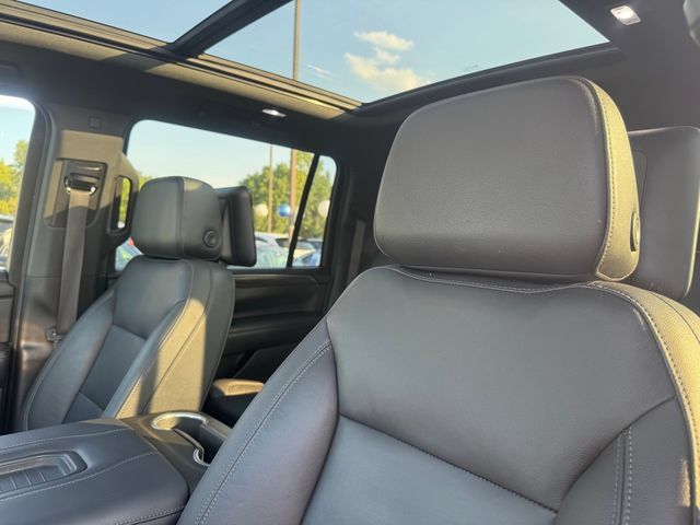 Used 2021 Chevrolet Suburban LT w/ Rear Media and Nav Package RWD image 11