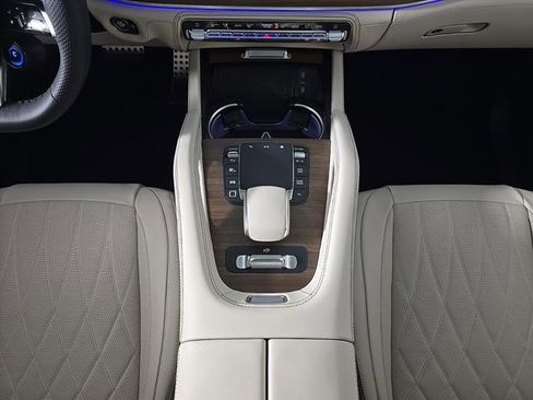 New 2026 Mercedes-Benz GLE 63 AMG S image 24