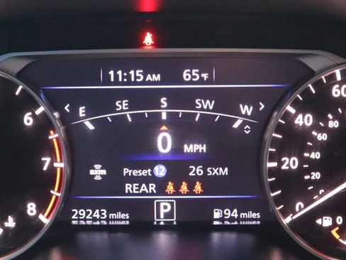 Used 2024 Nissan Altima 2.5 SR w/ SR Premium Package image 24