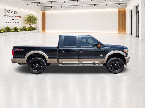 Used 2014 Ford F250 King Ranch w/ FX4 Off-Road Package AWD/4WD image 16