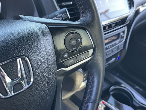 Used 2022 Honda Pilot Black Edition image 25
