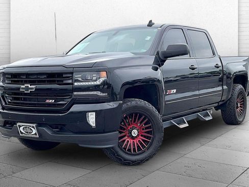 Used 2016 Chevrolet Silverado 1500 LTZ Z71 w/ LTZ Plus Package AWD/4WD image 15