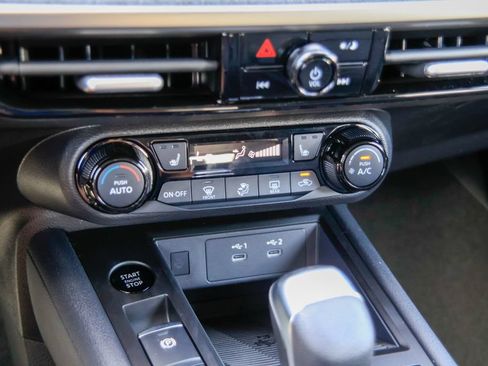 New 2026 Nissan Kicks SV w/ SV Premium Package FWD image 13