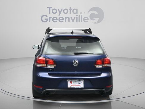 Used 2012 Volkswagen Golf 2-Door FWD image 10