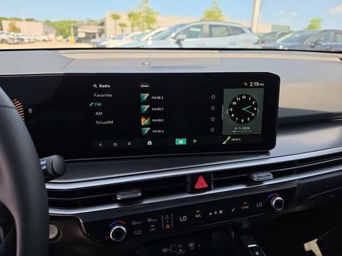 New 2026 Kia Sorento S w/ S Panoramic Sunroof Package FWD image 23