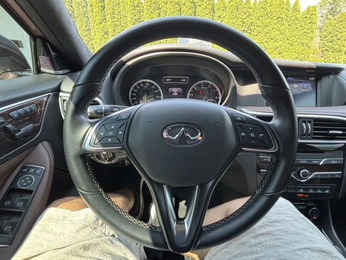 Used 2019 INFINITI QX30 AWD w/ Proassist Package image 18