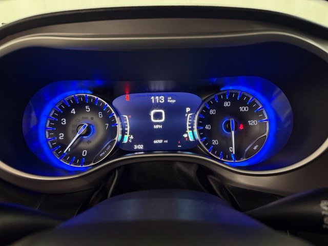 Used 2025 Chrysler Pacifica Select FWD image 23