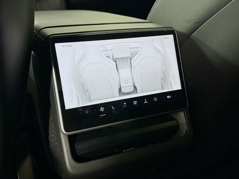 Used 2024 Tesla Model 3 Performance AWD/4WD image 25