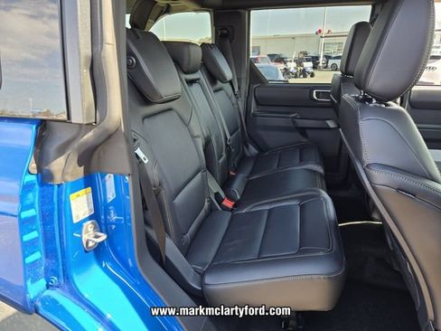 New 2026 Ford Bronco Badlands AWD/4WD image 11