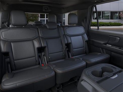 New 2026 Ford Expedition Tremor image 11