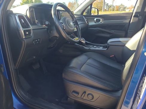 Used 2021 Kia Sorento SX image 16